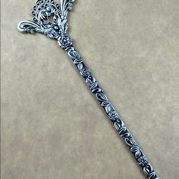 Tibetan Silver Handcarved Hairpin - Picture 1 of 1